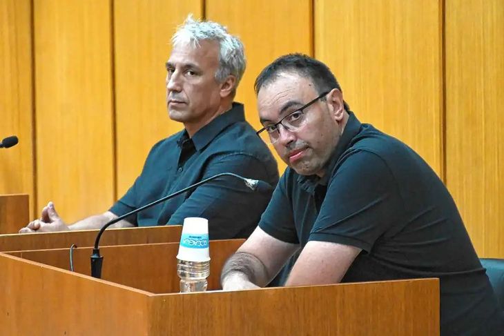 El juez Emilio Stadler decidió que la sentencia de Mauricio Javier Atencio Krause sea de prisión en suspenso, además de que lo dejó inhabilitado durante siete años y medio para ejercer la medicina. El juez Emilio Stadler decidió que la sentencia de Mauricio Javier Atencio Krause sea de prisión en suspenso, además de que lo dejó inhabilitado durante siete años y medio para ejercer la medicina.