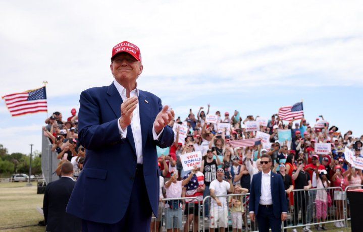 Donald Trump encabezó un masivo acto de campaña en Las Vegas. Donald Trump encabezó un masivo acto de campaña en Las Vegas.