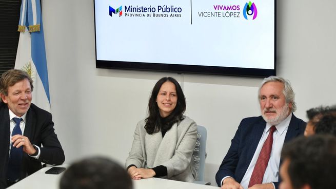 Soledad Martínez y Julio Conte-Grand.