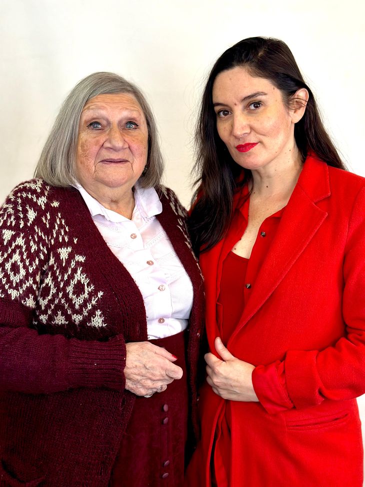 Mother and daughter: time regained