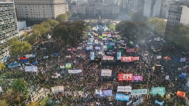 La UBA agradeció a la sociedad argentina tras la tercera Marcha Federal Universitaria.