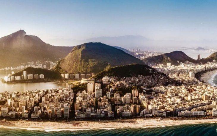 Las playas de Río de Janeiro, en el foco de los brotes de coronavirus.