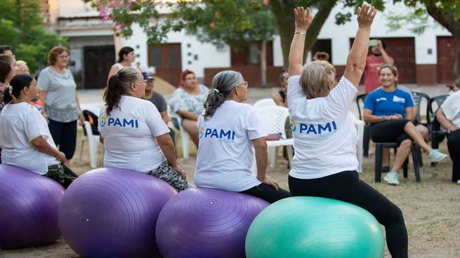 De acuerdo a lo que promueve PAMI, con buenos hábitos, acompañamiento y motivación, es posible transitar esta etapa con vitalidad, autonomía y plenitud.