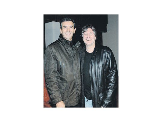 Florencio Randazzo y Amado Boudou, la noche del domingo en Río Grande. Sonrisas luego de los chispazos.