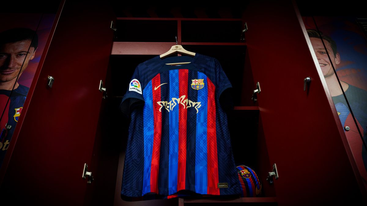 Barcelona will debut a special shirt for Rosalía fans