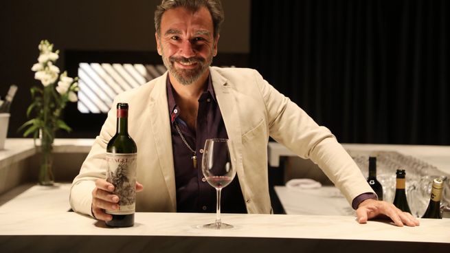 Andres Ridois comanda las bodegas Sottano, Colosso Wines y Sin Reglas.