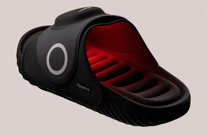 Nike lanzó unas sandalias únicas.
