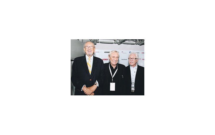Tríada notable: el famoso César Pelli, Mario Corea (premiado en la Bienal de Arquitectura por su labor comunitaria en Santa Fe) y Carlos Sallaberry en la Semana de la Arquitectura.