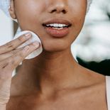 El skincare coreano popularizó las rutinas enfocadas en hidratación, luminosidad y cuidado preventivo. El skincare coreano popularizó las rutinas enfocadas en hidratación, luminosidad y cuidado preventivo.