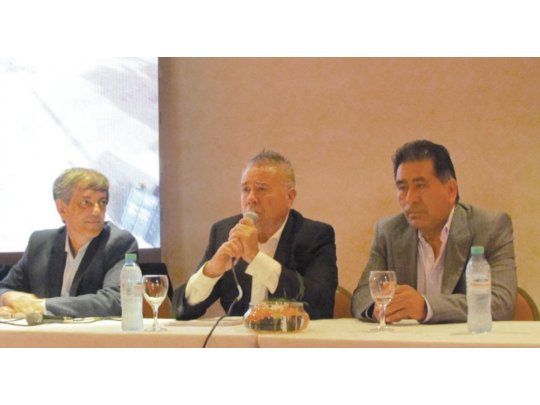 Martín Merlini, Emilio Busamante y Alberto Ovejero.