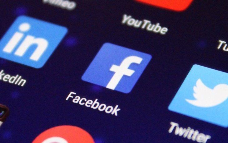 La nueva función de Facebook permite generar una copia de seguridad de fotos y videos.