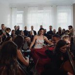 El nuevo tema de Rosalía ya está disponible.  El nuevo tema de Rosalía ya está disponible.