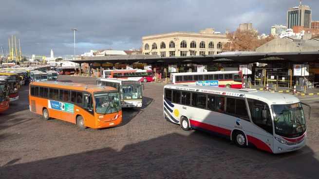 El BID financiará parte de la transformación del sistema de transporte metropolitano de Montevideo.