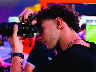 Agus Sel, el fotógrafo mundo gamer que marca las tendencias del 2023