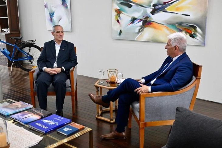 José Picco, flamante titular de la UCR de San Luis, junto al gobernador Claudio Poggi.