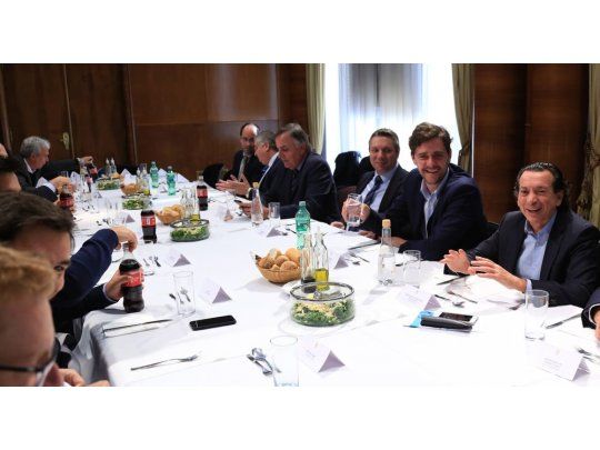 El ministro recibió a banqueros en Producción.