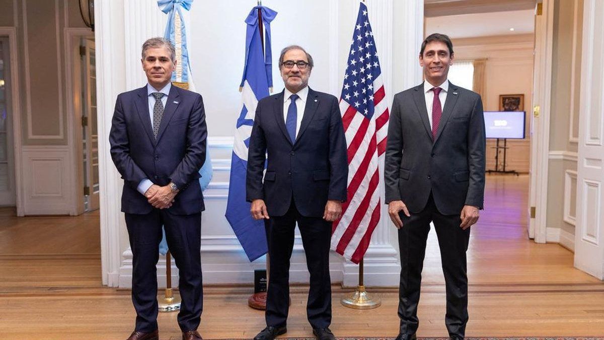 YPF presented its investment plans in the US to businessmen and officials of Joe Biden