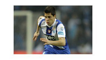 Iturbe tiene poco lugar en el Porto, pero su contrato es muy alto para el fútbol local.