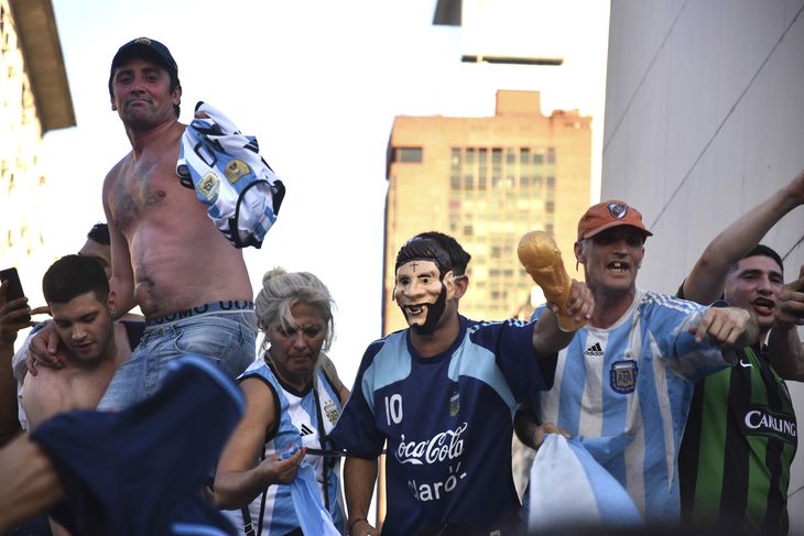 Hinchas argentina Croacia  (7).jpg