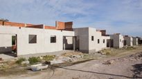 La norma faculta al OPISU a diseñar programas específicos para cada proyecto, en los que se definirán el valor de las viviendas, los plazos de pago y la posibilidad de otorgar quitas o planes especiales en casos de vulnerabilidad socioeconómica.