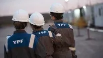YPF afirmó que con este plan optimizará su inversión, pudiendo concentrarse en aquellas áreas convencionales y no convencionales que generen mayor valor para la compañía.