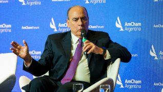 La estrategia del oficialismo busca mantener la percepción de poder y asegurar el respaldo económico estadounidense, apoyándose en aliados provinciales y acuerdos legislativos, aun cuando los resultados de las elecciones de medio término sean limitados. La estrategia del oficialismo busca mantener la percepción de poder y asegurar el respaldo económico estadounidense, apoyándose en aliados provinciales y acuerdos legislativos, aun cuando los resultados de las elecciones de medio término sean limitados.