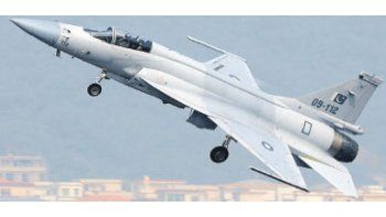 ámbito.com | La cúpula de la Fuerza Aérea viajó a China detrás de un proyecto de alianza con ese país para  proveer de aviones de caza de ese origen para la Argentina. Les mostrarán el proyecto que comparten hoy China con Pakistán.