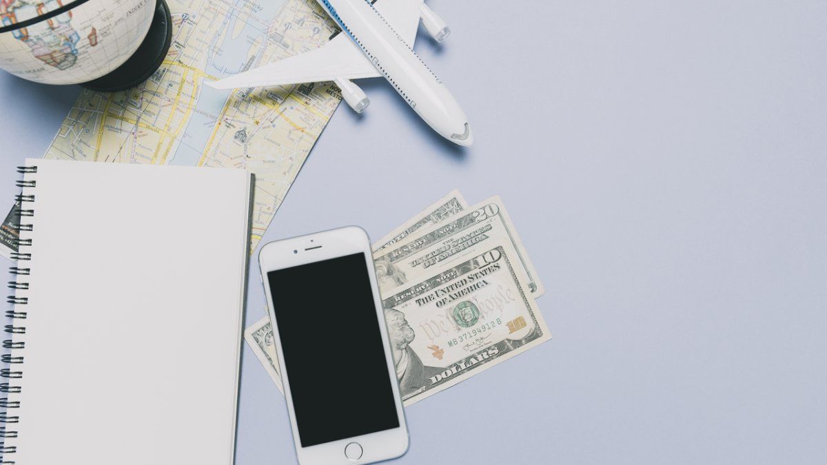 Vacaciones al exterior: cu�ntos d�lares puedo sacar de Argentina y qu� pasa si no lo declaro