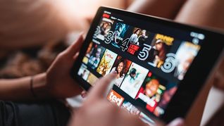 El SAT pone el ojo en tu Netflix y Uber: La nueva reforma (Artículo 30-B) que checará tus gastos digitales  El SAT pone el ojo en tu Netflix y Uber: La nueva reforma (Artículo 30-B) que checará tus gastos digitales