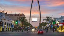 Nació en Tijuana, comenzó un pequeño negocio de jugo de uva y sin darse cuenta creó un megaimperio mexicano que compró Coca-Cola