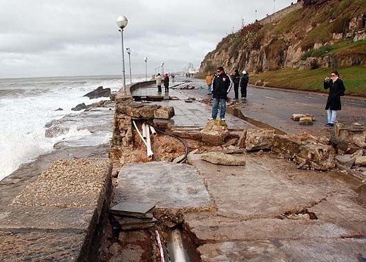 El paseo Dávila fue el más impactado por las fuertes lluvias
