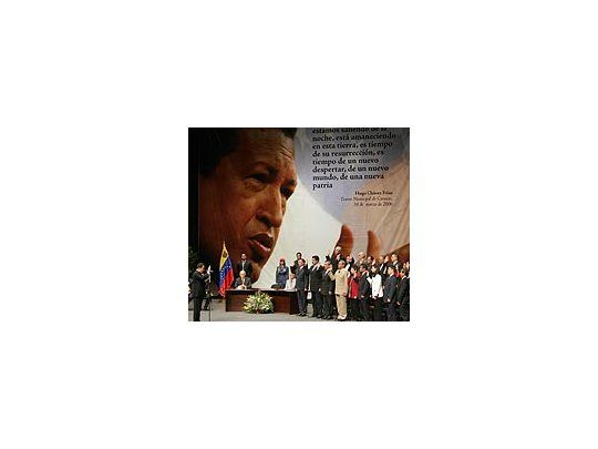 Chávez le toma juramento a su nuevo gabiente ayer en Caracas