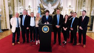 El Gobierno celebró el alivio financiero que representa el fallo estadounidense por YPF. El Gobierno celebró el alivio financiero que representa el fallo estadounidense por YPF.