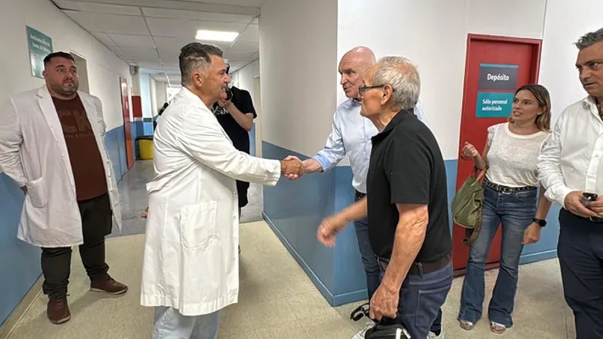 José Luis Espert’s unusual donation to a hospital in Escobar: he brought 30 adult diapers