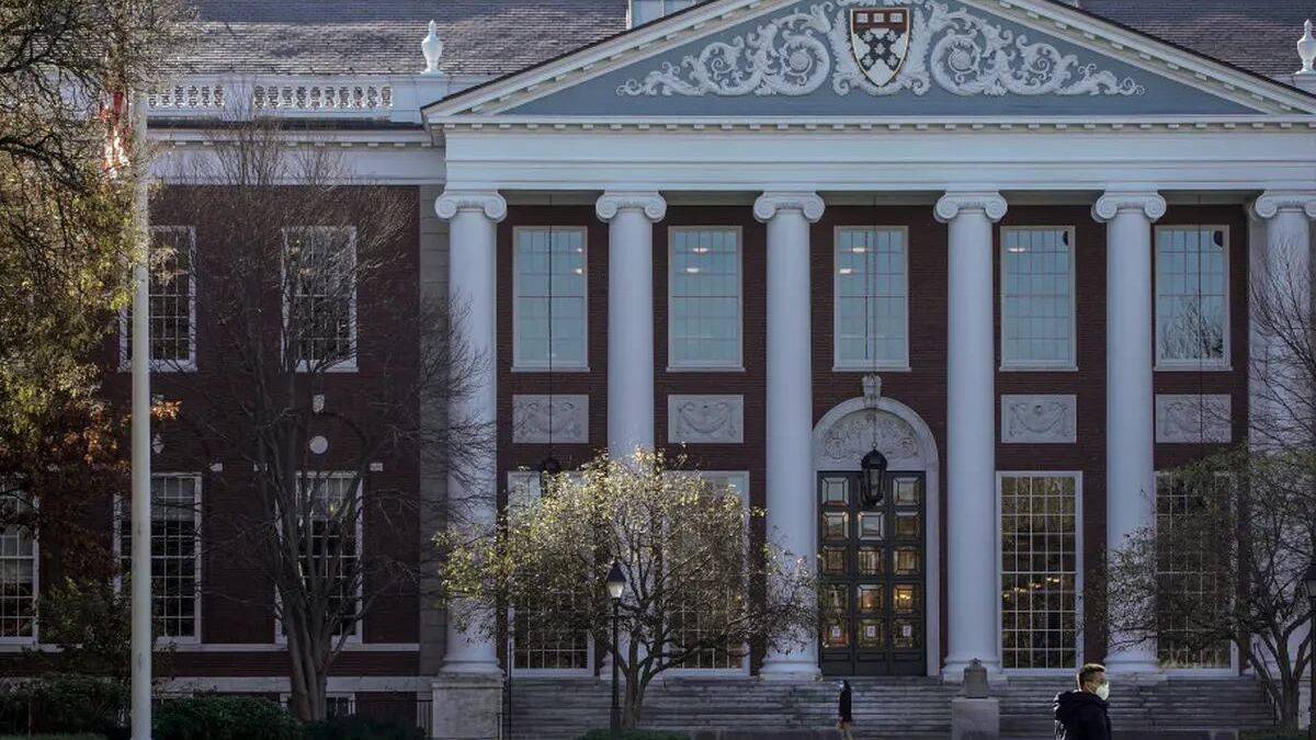 Uruguay seeks to open the doors to foreign universities
