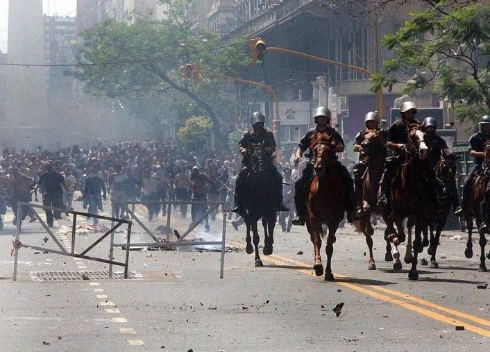 A 12 años del estallido de 2001 (foto 7)