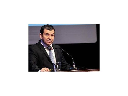 Galuccio dijo que contexto mundial del sector es complicado.