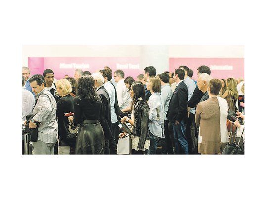 ArtBasel 2014, de la vanguardia a la frivolidad. Hasta sus pasillos son un ejercicio de narcisismo tan fascinante como contagioso del que es difícil salir indemne.