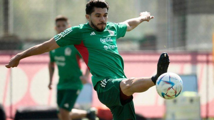 El atacante del América, Henry Martin reporta un desgarro, por lo que no será arriesgado por Javier Aguirre. El atacante del América, Henry Martin reporta un desgarro, por lo que no será arriesgado por Javier Aguirre.