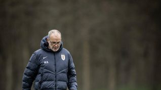 El Loco Bielsa es uno de los 17 técnicos que se despidieron tras la Copa del Mundo.