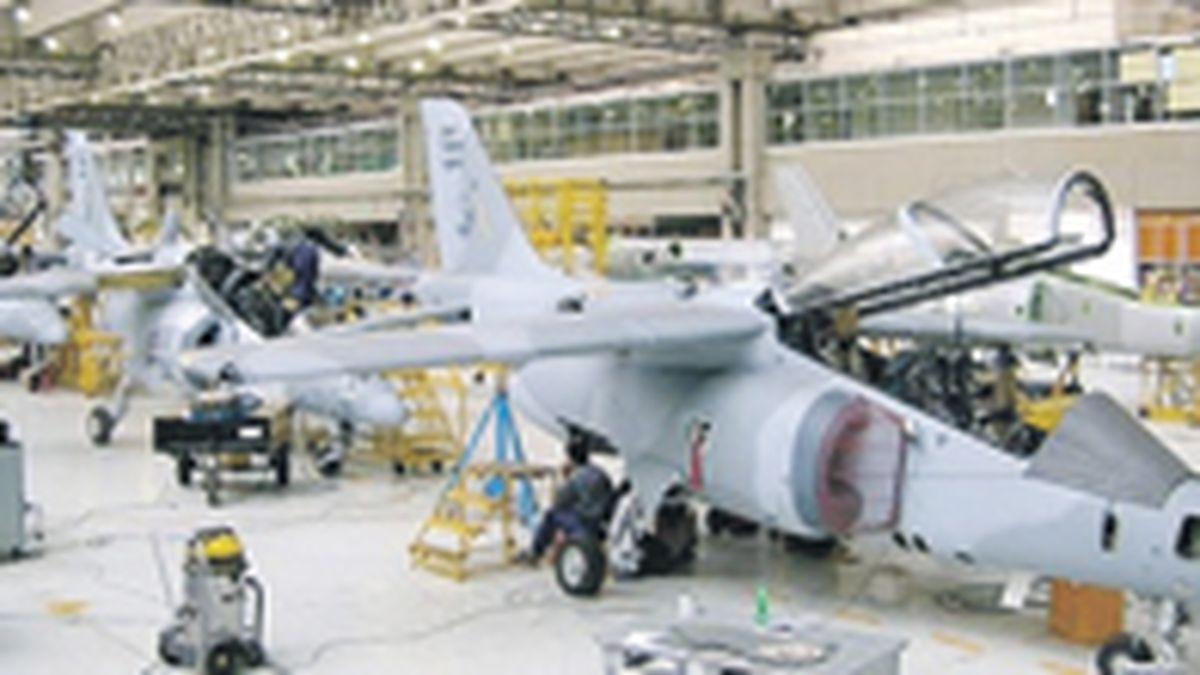 Cumple 85 años fábrica de aviones creada por Alvear Cumple 85 años fábrica de aviones creada por Alvear