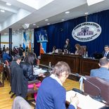 La Legislatura de Tierra del Fuego aprobó la instalación de salmoneras en la provincia. La Legislatura de Tierra del Fuego aprobó la instalación de salmoneras en la provincia.