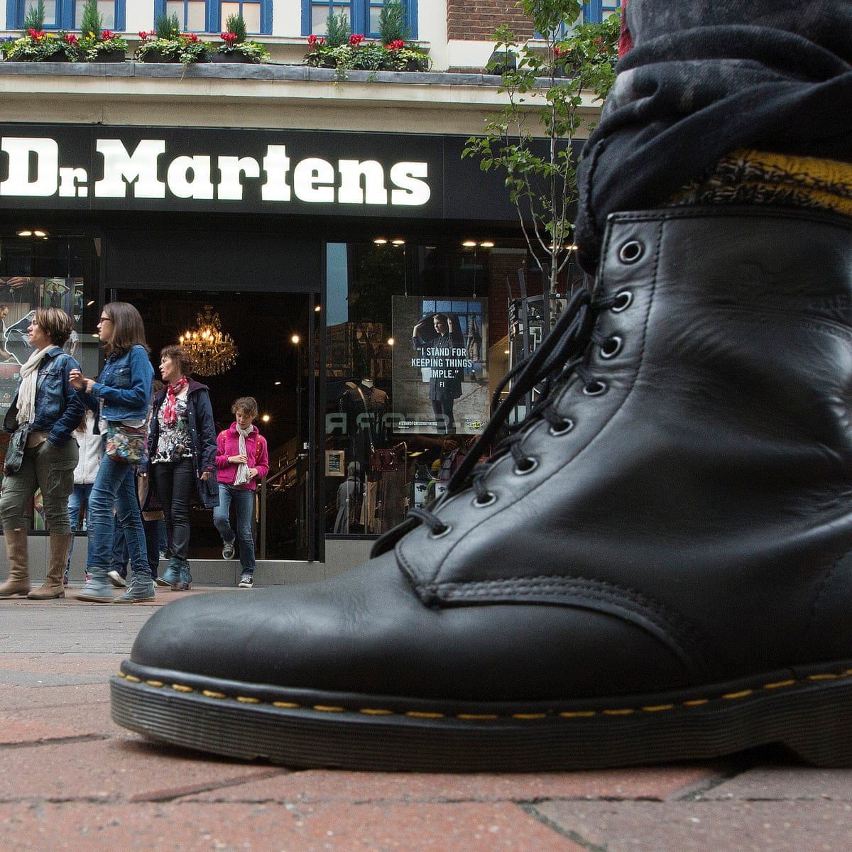 Dr martens alcorta on sale