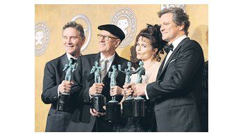 El elenco de «El discurso del rey» fue elegido el mejor de 2010 por el Sindicato de Actores de EE.UU., y su protagonista, Colin Firth, el mejor intérprete por su ya multipremiada composición del rey Jorge VI de Inglaterra.