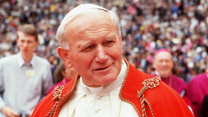 En 1978 se inicia el pontificado de Juan Pablo II . En 1978 se inicia el pontificado de Juan Pablo II .