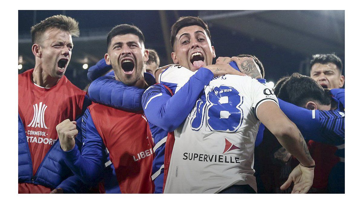 Vélez beat Talleres again and got into the semifinals
