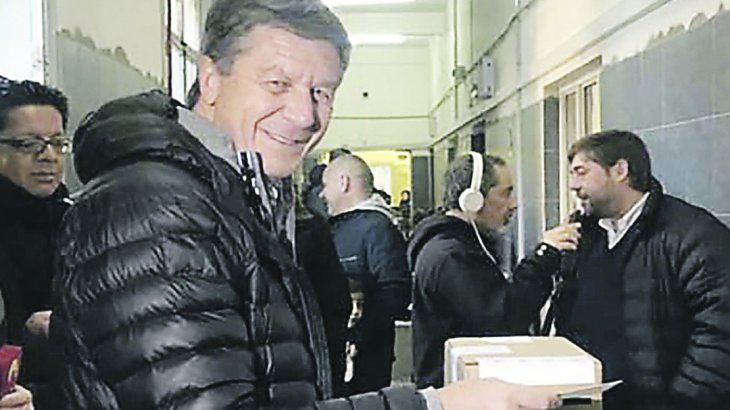 15%. Bajo el sello de Cambia Chubut, el diputado nacional radical Gustavo Menna quedó en tercer puesto y oficializó una nueva derrota 2019 para la Casa Rosada.