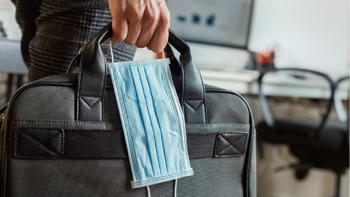 Covid y trabajo: afirman que haber tenido el virus afecta negativamente al rendimiento laboral