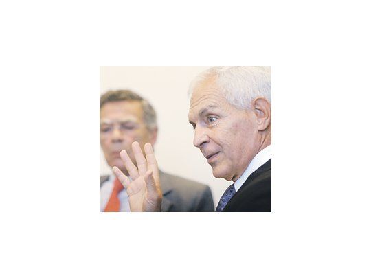 Con «una política heterodoxa, las paritarias, cierto control de precios y una política de importaciones, el Gobierno va administrando esta inflación», analizó Eduardo Costantini.