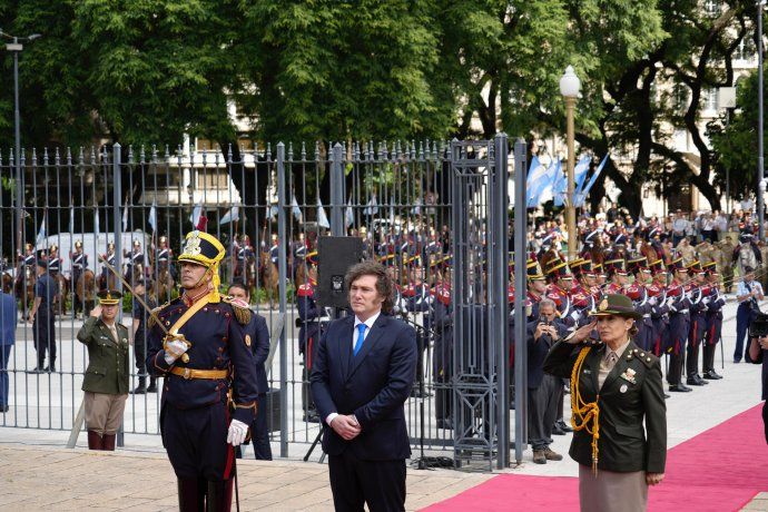 El presidente Javier Milei encabezó un acto en homenaje por el 248° aniversario del nacimiento del general José de San Martín.  